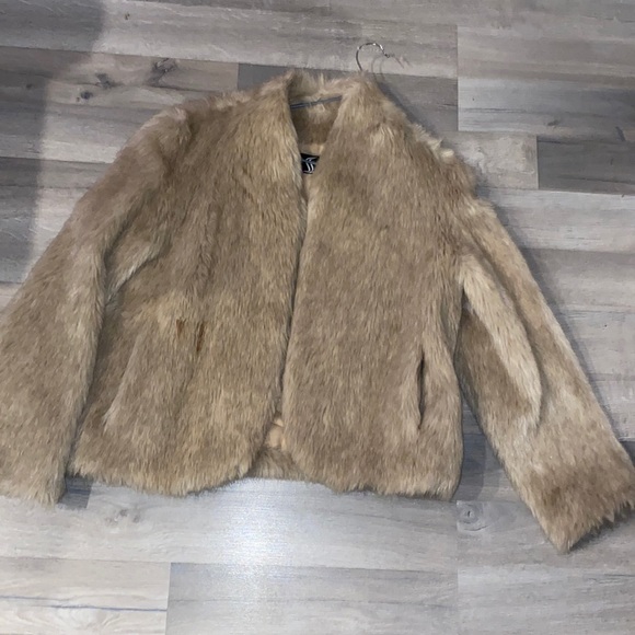 Vintage faux fur vest - Picture 1 of 9